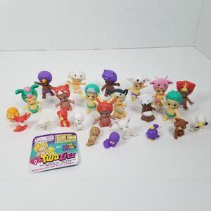 24 Piece Lot of Twozies Moose Toys